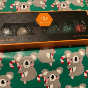 Modelones Glitter Nail Polish Set - Silver, Gold, Red, Green